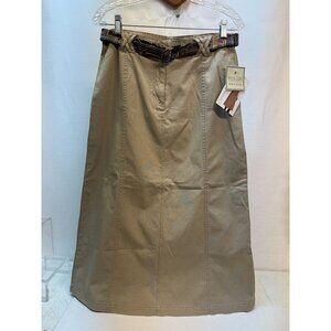 Womans White Stag Canvas Skirt Midi length New  size 6 Belted NWT